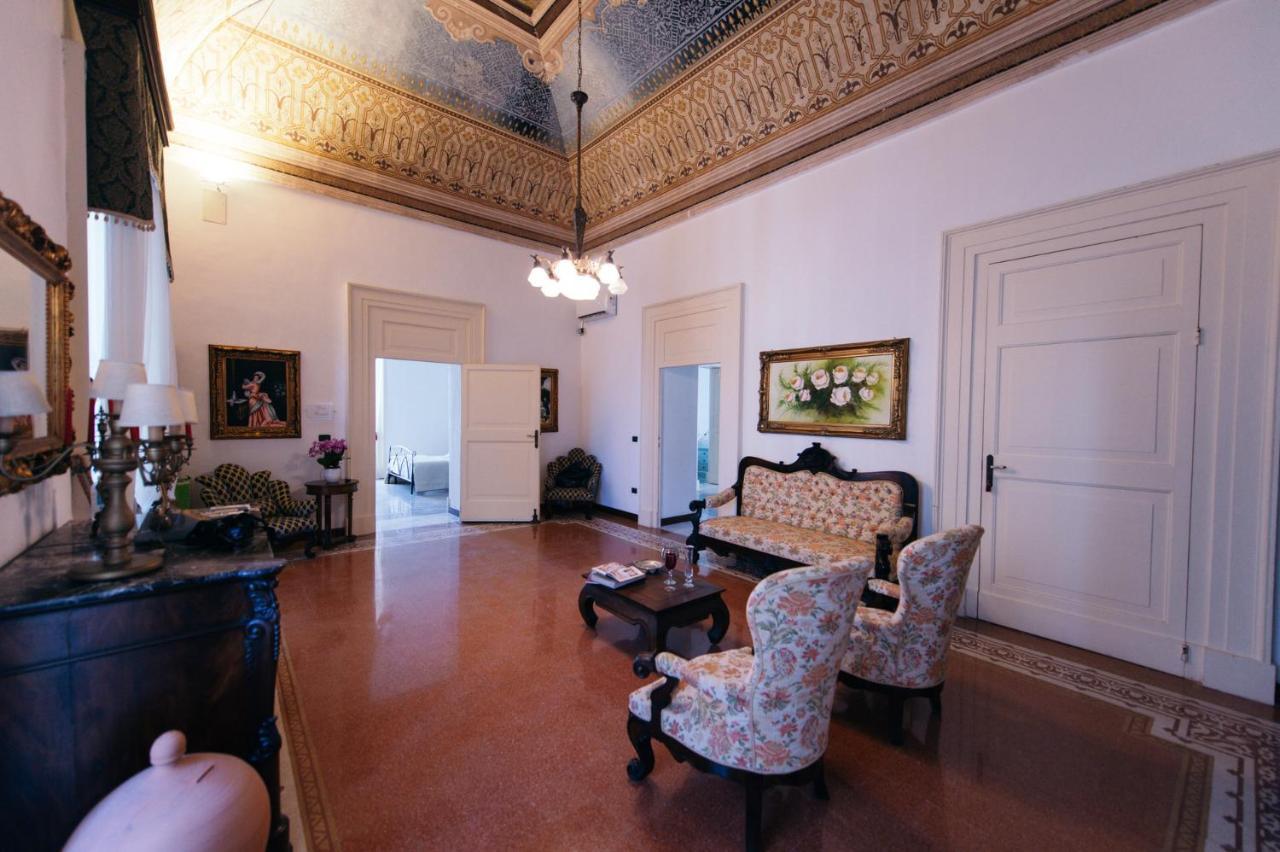 Hotel Palazzo Scarciglia à Minervino di Lecce Extérieur photo