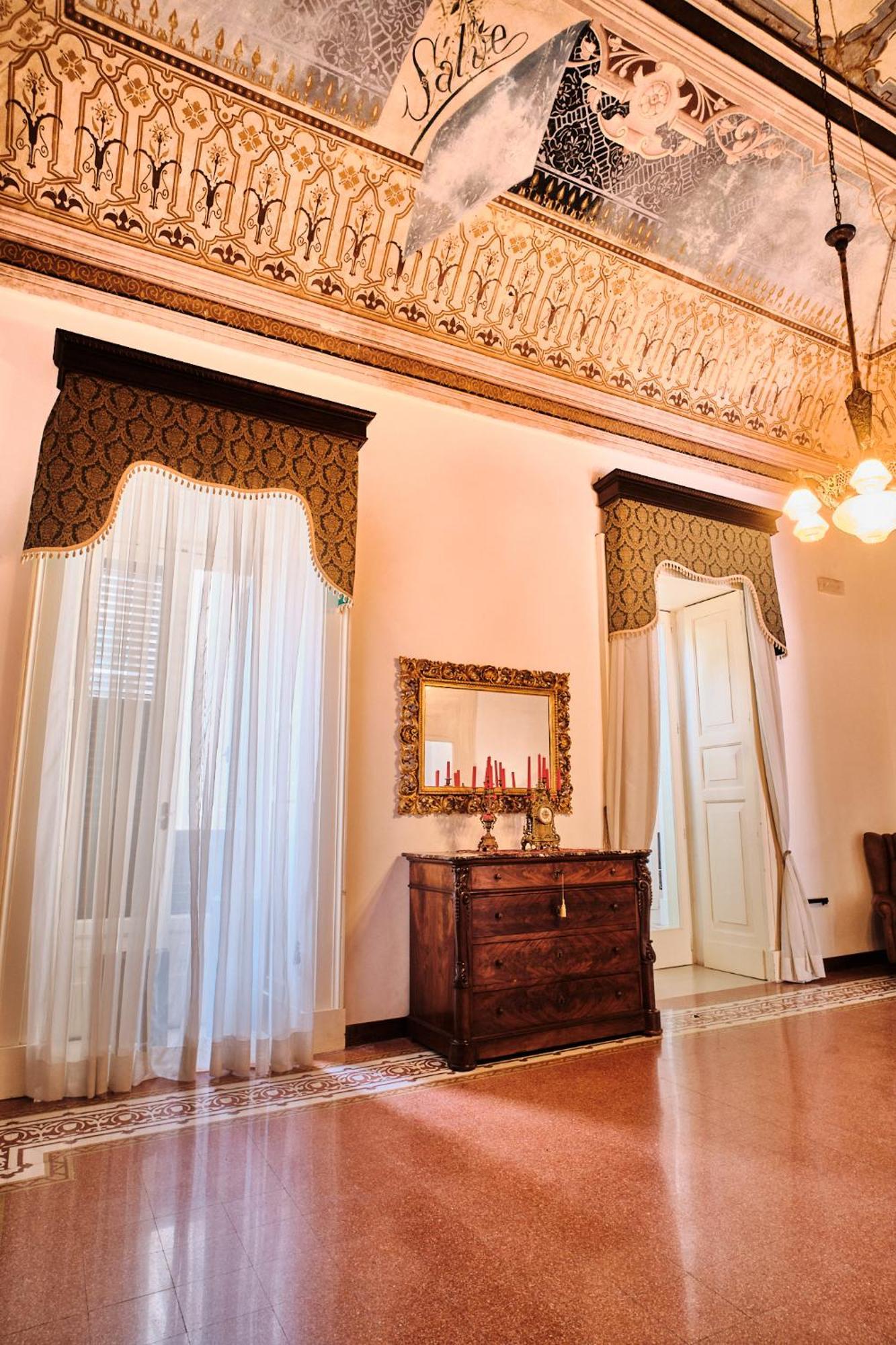 Hotel Palazzo Scarciglia à Minervino di Lecce Extérieur photo