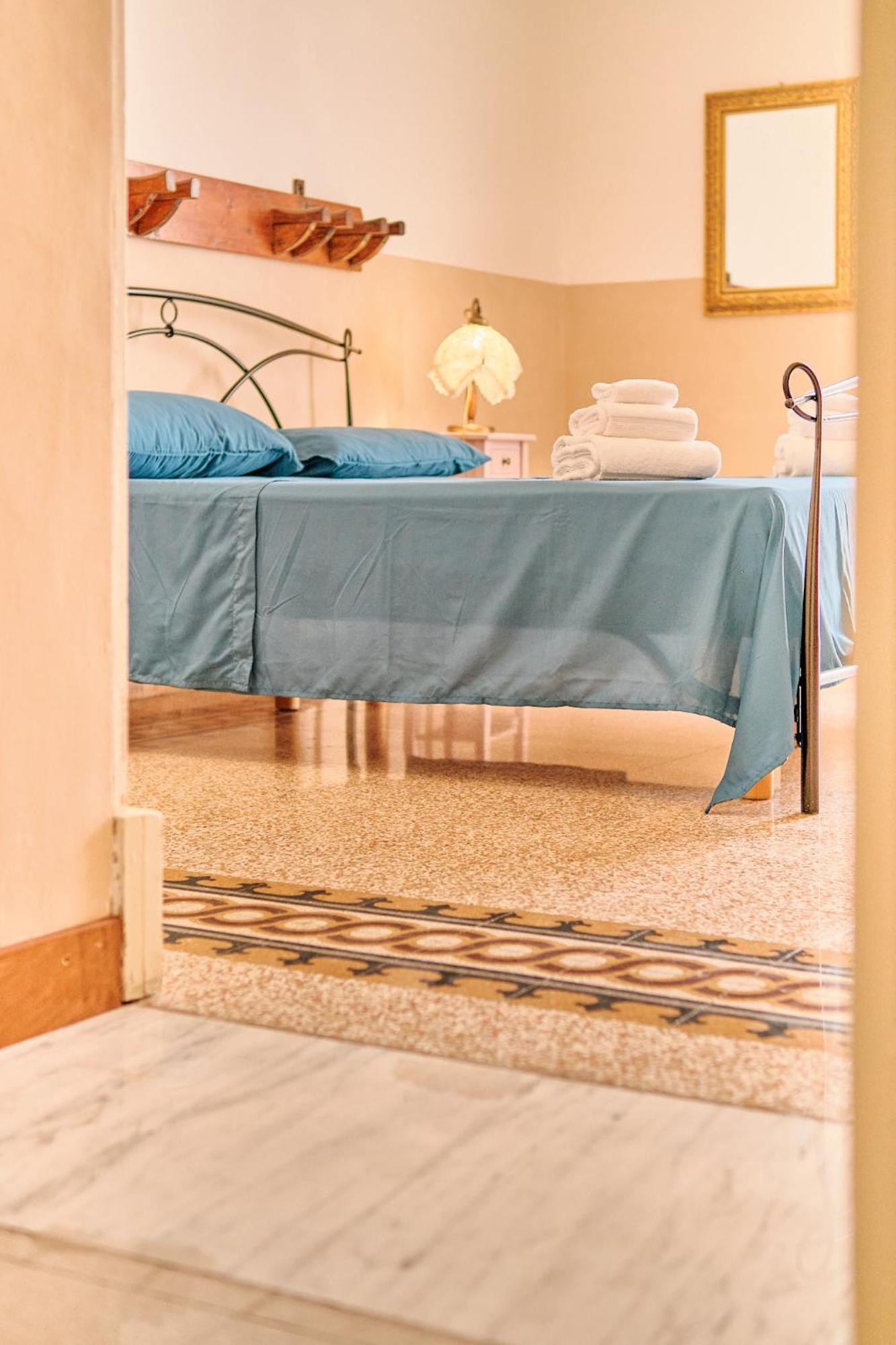 Hotel Palazzo Scarciglia à Minervino di Lecce Extérieur photo